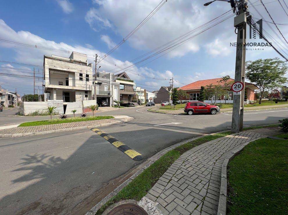 Sobrado à venda com 3 quartos, 200m² - Foto 78