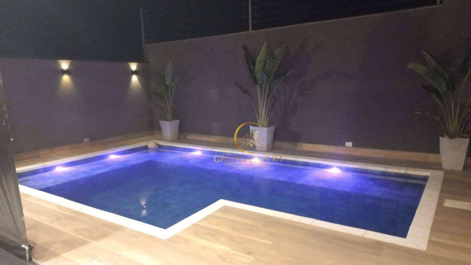 Casa de Condomínio à venda com 3 quartos, 240m² - Foto 14