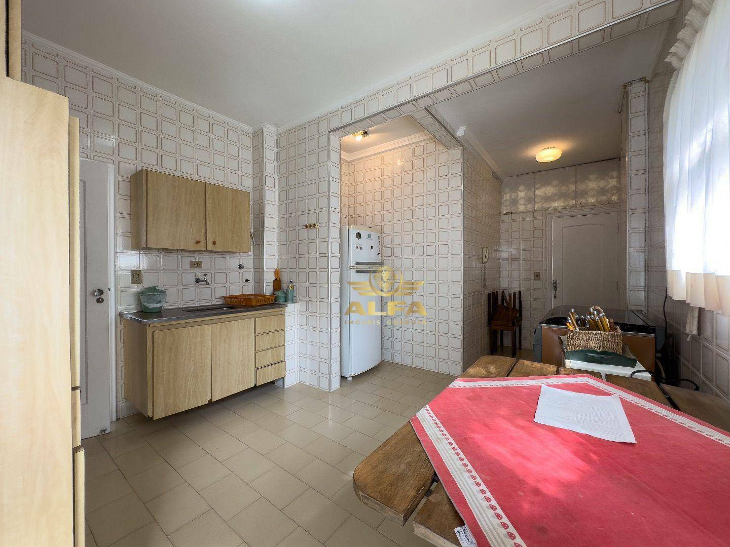 Apartamento à venda com 3 quartos, 122m² - Foto 18