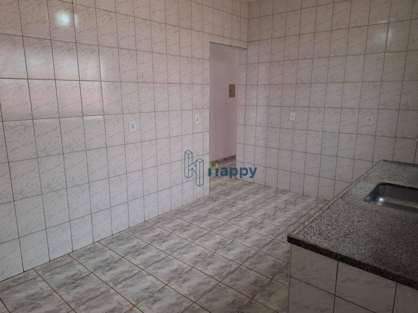 Casa à venda e aluguel com 3 quartos, 120m² - Foto 11