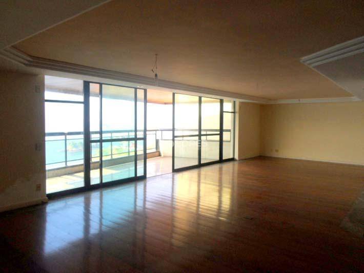 Cobertura à venda com 4 quartos, 650m² - Foto 1