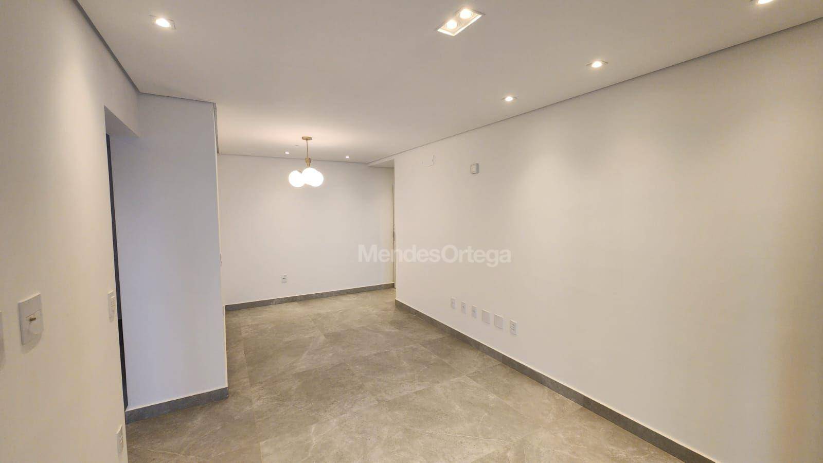 Apartamento à venda com 2 quartos, 91m² - Foto 2