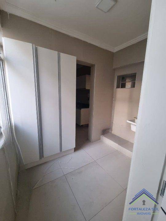 Apartamento à venda com 3 quartos, 125m² - Foto 17