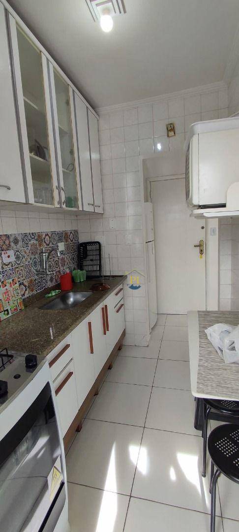 Apartamento à venda com 1 quarto, 52m² - Foto 7