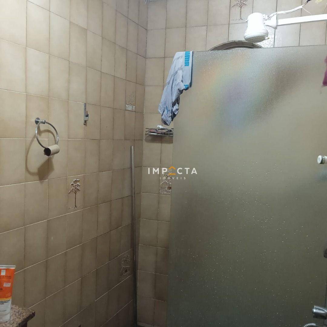 Casa de Condomínio à venda com 4 quartos, 245m² - Foto 16