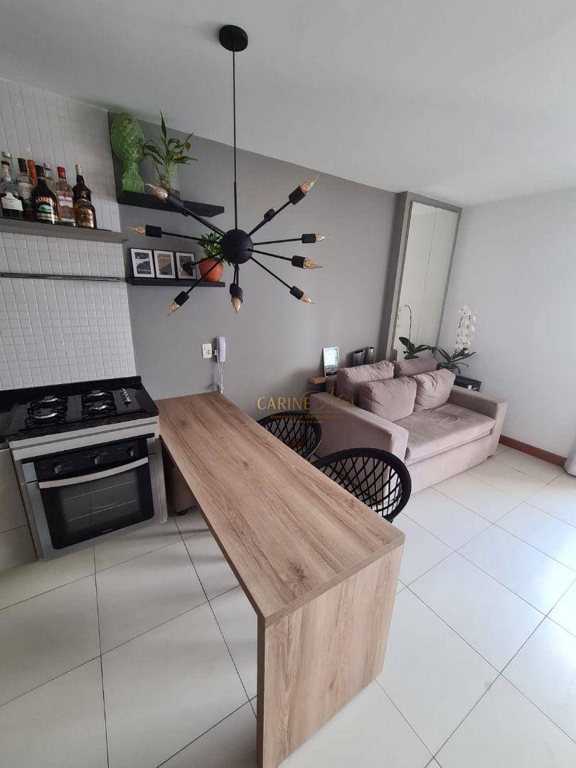 Apartamento para alugar com 1 quarto, 50m² - Foto 12