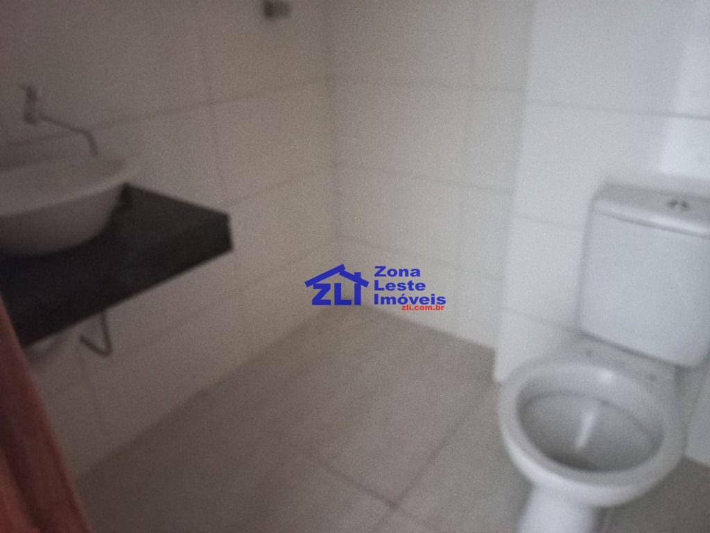 Apartamento à venda com 2 quartos, 37m² - Foto 17