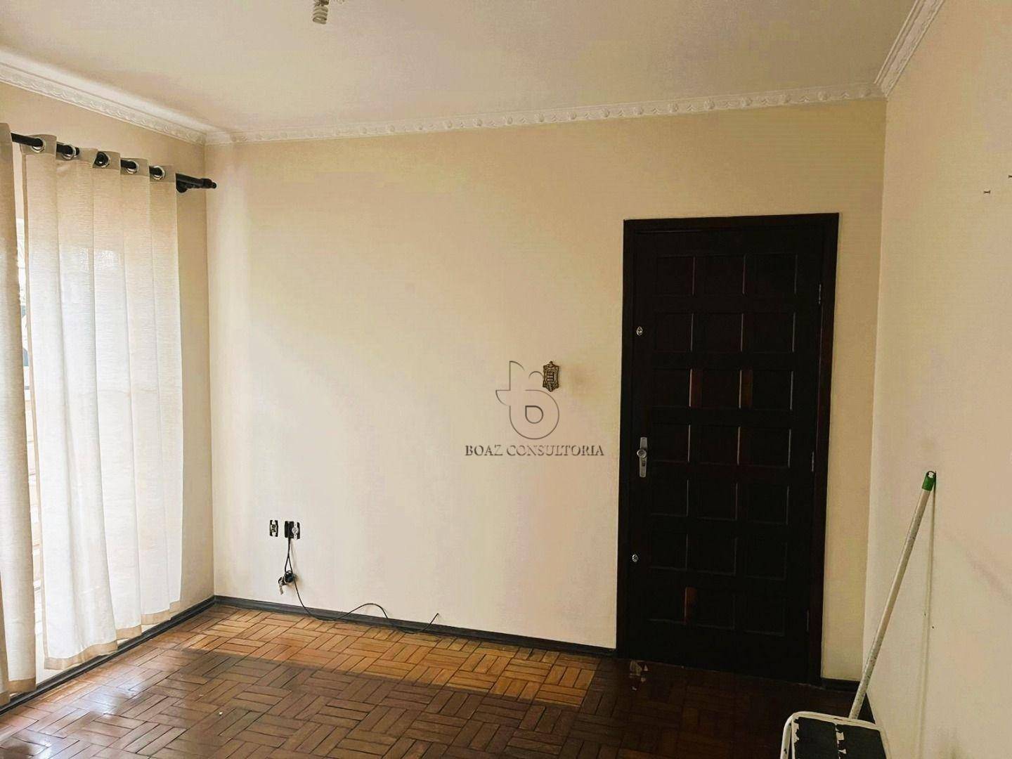 Casa para alugar com 3 quartos, 179m² - Foto 4