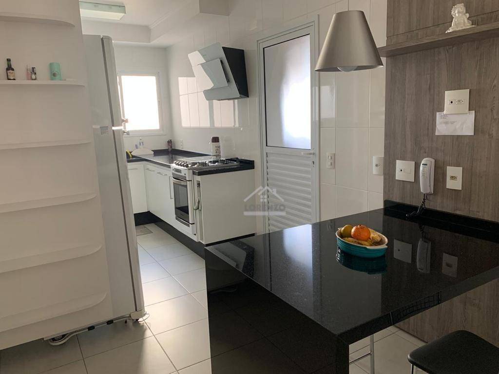 Apartamento à venda com 3 quartos, 162m² - Foto 12