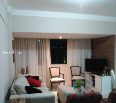 Apartamento à venda com 2 quartos, 67m² - Foto 11