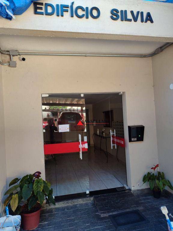 Apartamento para alugar com 3 quartos, 65m² - Foto 12