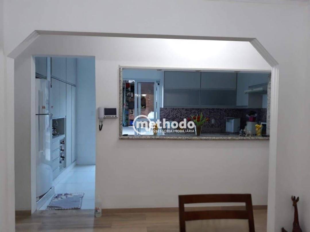 Casa à venda com 3 quartos, 180m² - Foto 18