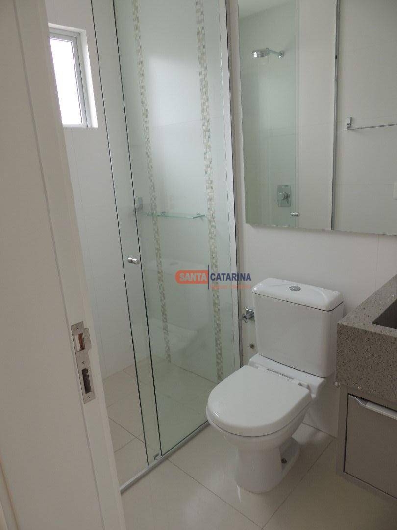 Apartamento à venda com 3 quartos, 155m² - Foto 18