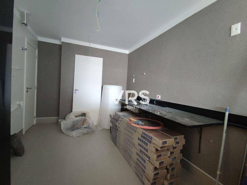 Apartamento à venda com 2 quartos, 76m² - Foto 9