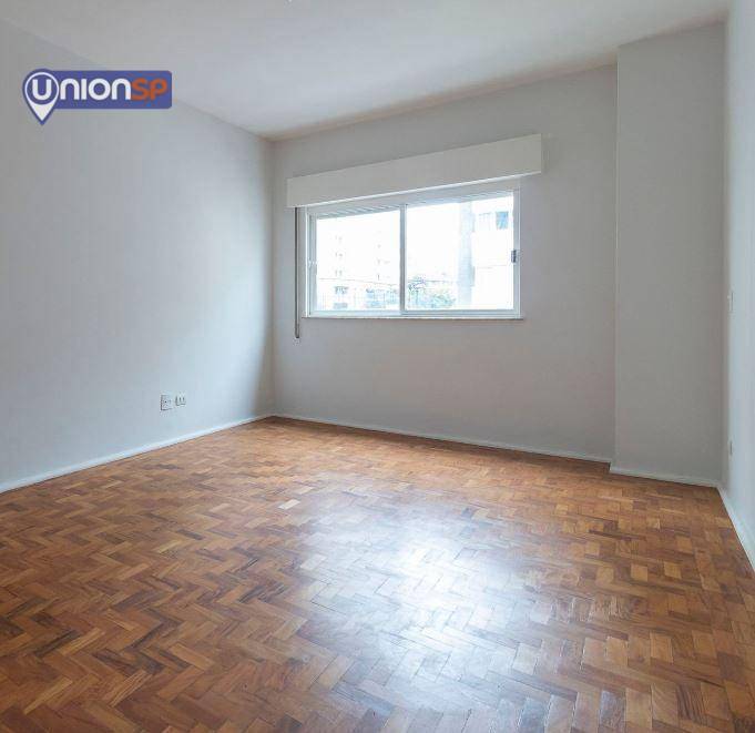 Apartamento à venda com 3 quartos, 135m² - Foto 8