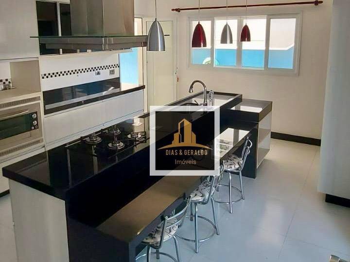 Sobrado à venda com 4 quartos, 600m² - Foto 11
