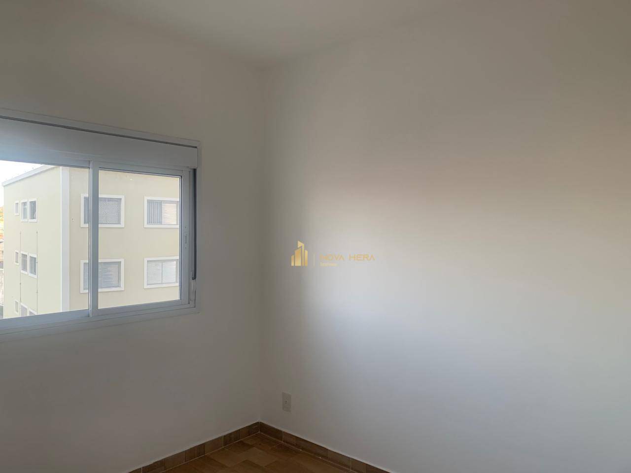 Apartamento à venda com 2 quartos, 50m² - Foto 2