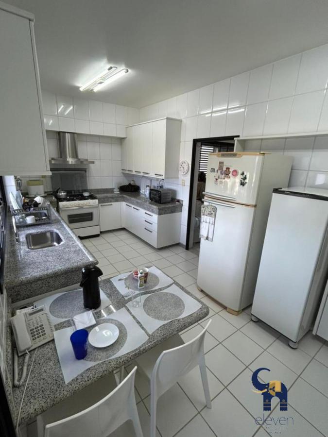 Apartamento à venda com 5 quartos, 305m² - Foto 22