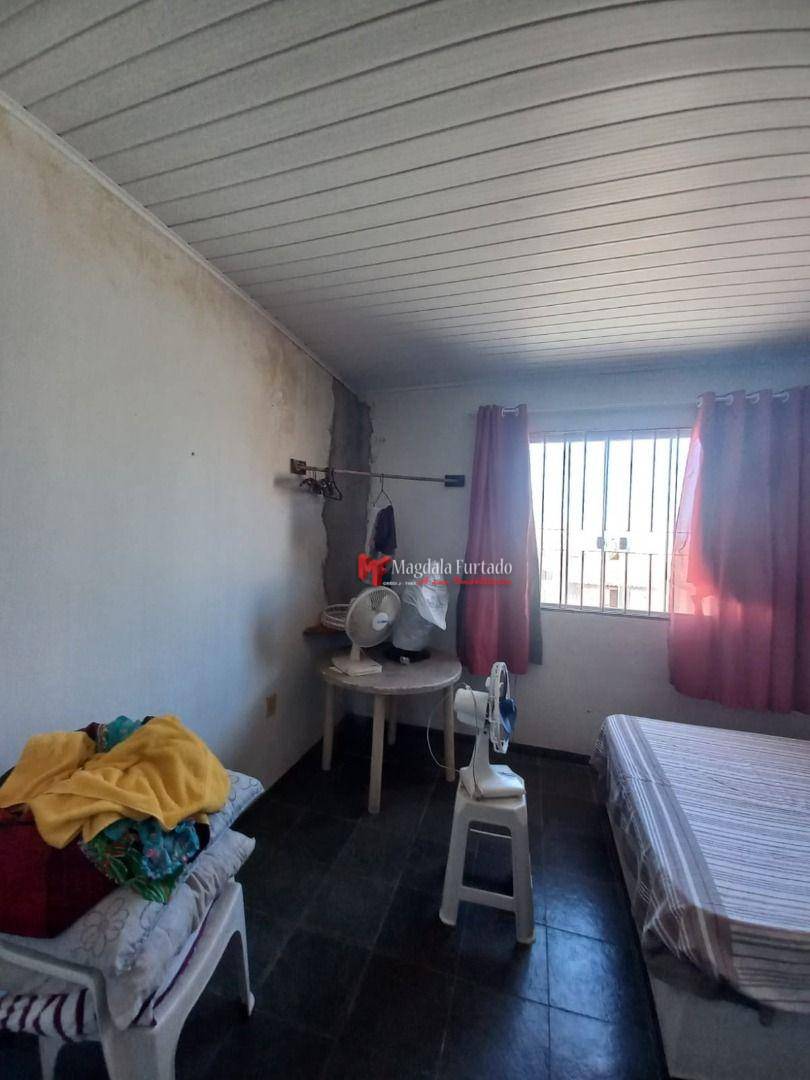 Casa à venda com 4 quartos, 120m² - Foto 18