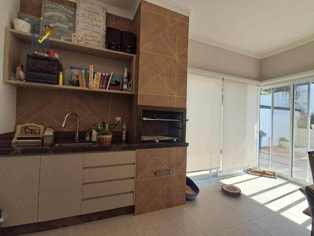 Casa de Condomínio à venda com 3 quartos, 200m² - Foto 12