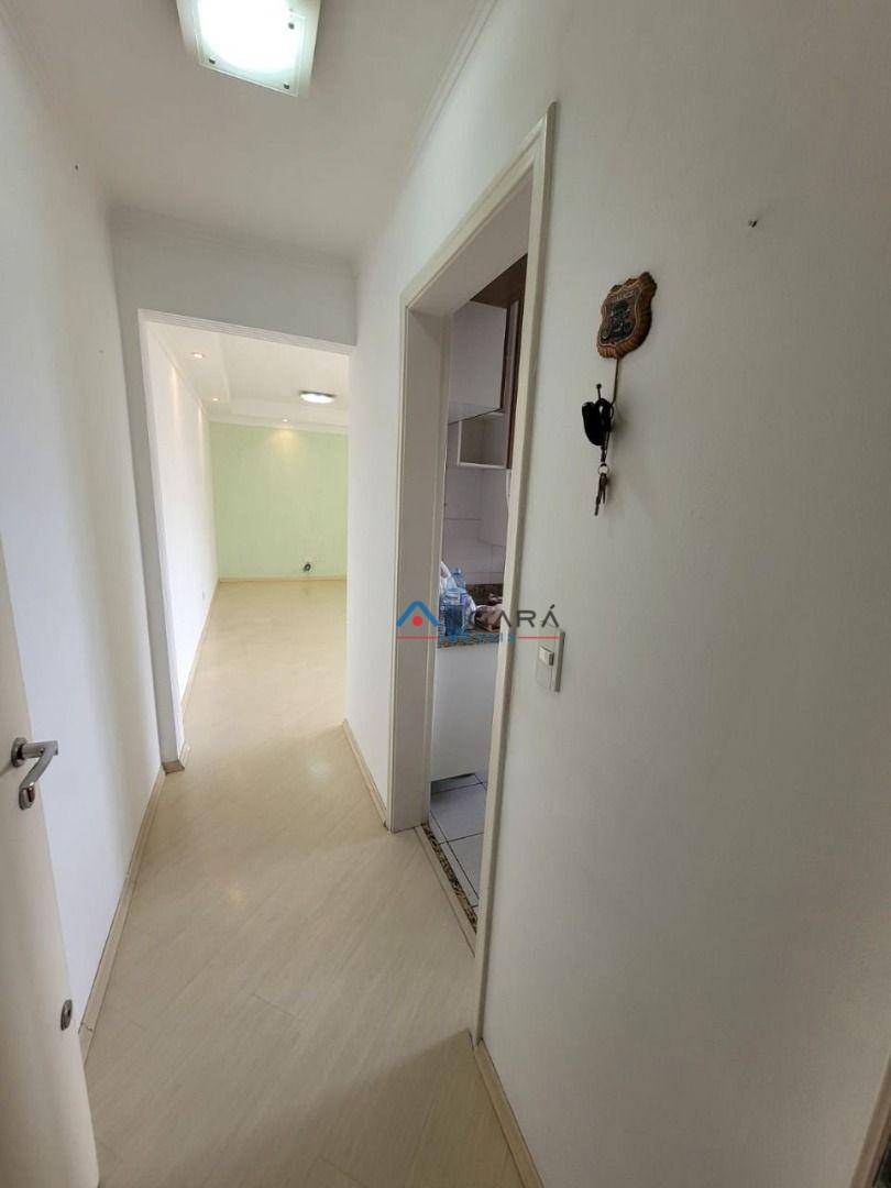 Apartamento à venda com 3 quartos, 97m² - Foto 30