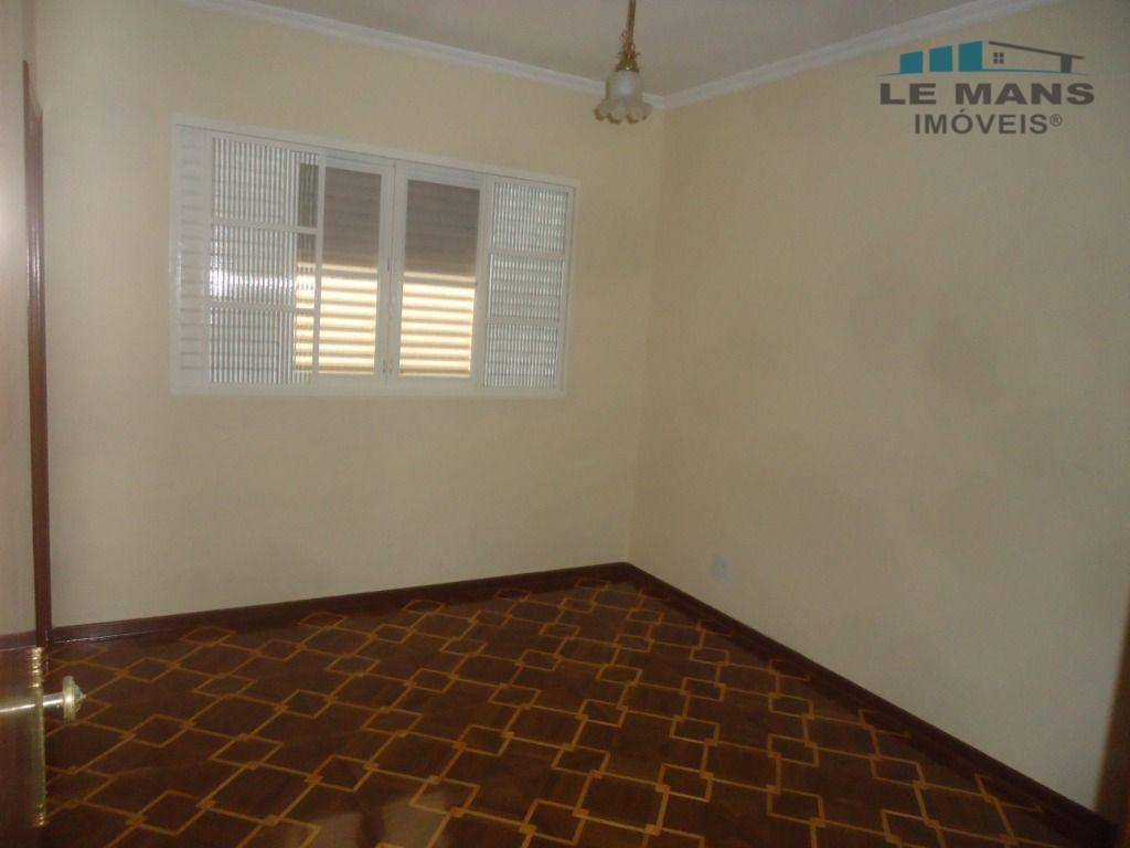 Casa à venda com 3 quartos, 150m² - Foto 17