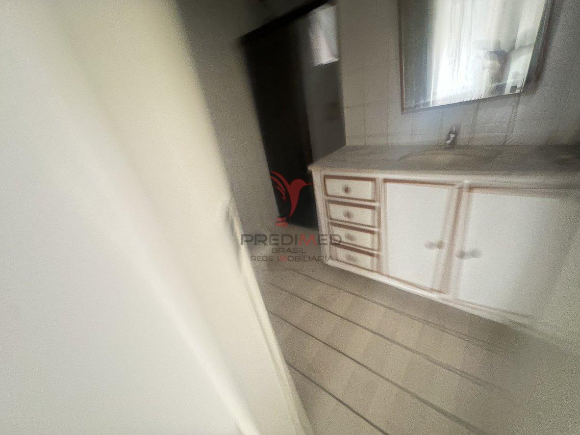 Apartamento à venda com 3 quartos, 132m² - Foto 9