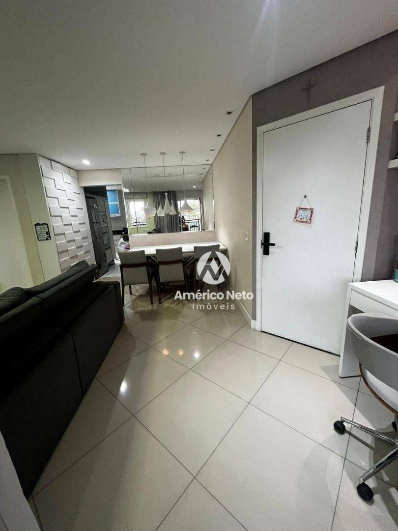 Apartamento à venda com 3 quartos, 83m² - Foto 12