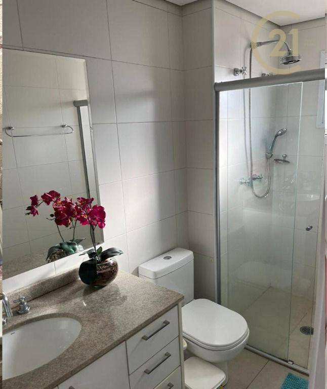 Apartamento para alugar com 3 quartos, 149m² - Foto 18