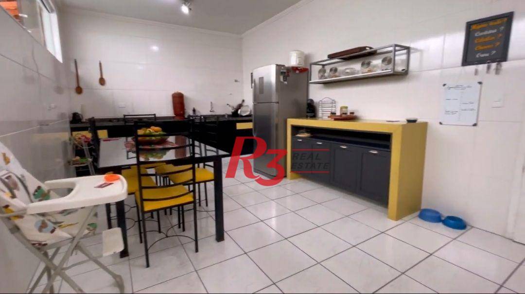 Casa à venda com 3 quartos, 180m² - Foto 5