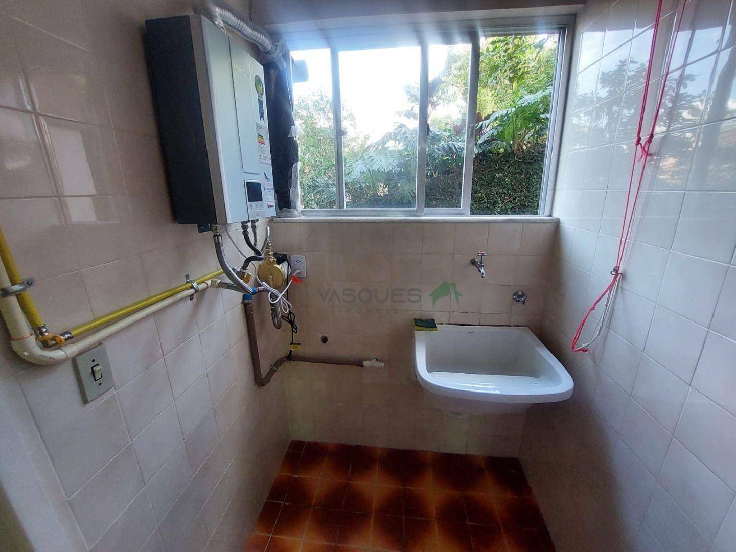 Apartamento para alugar com 2 quartos, 59m² - Foto 11