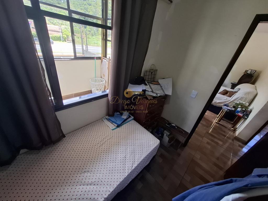 Casa à venda com 4 quartos, 429m² - Foto 6