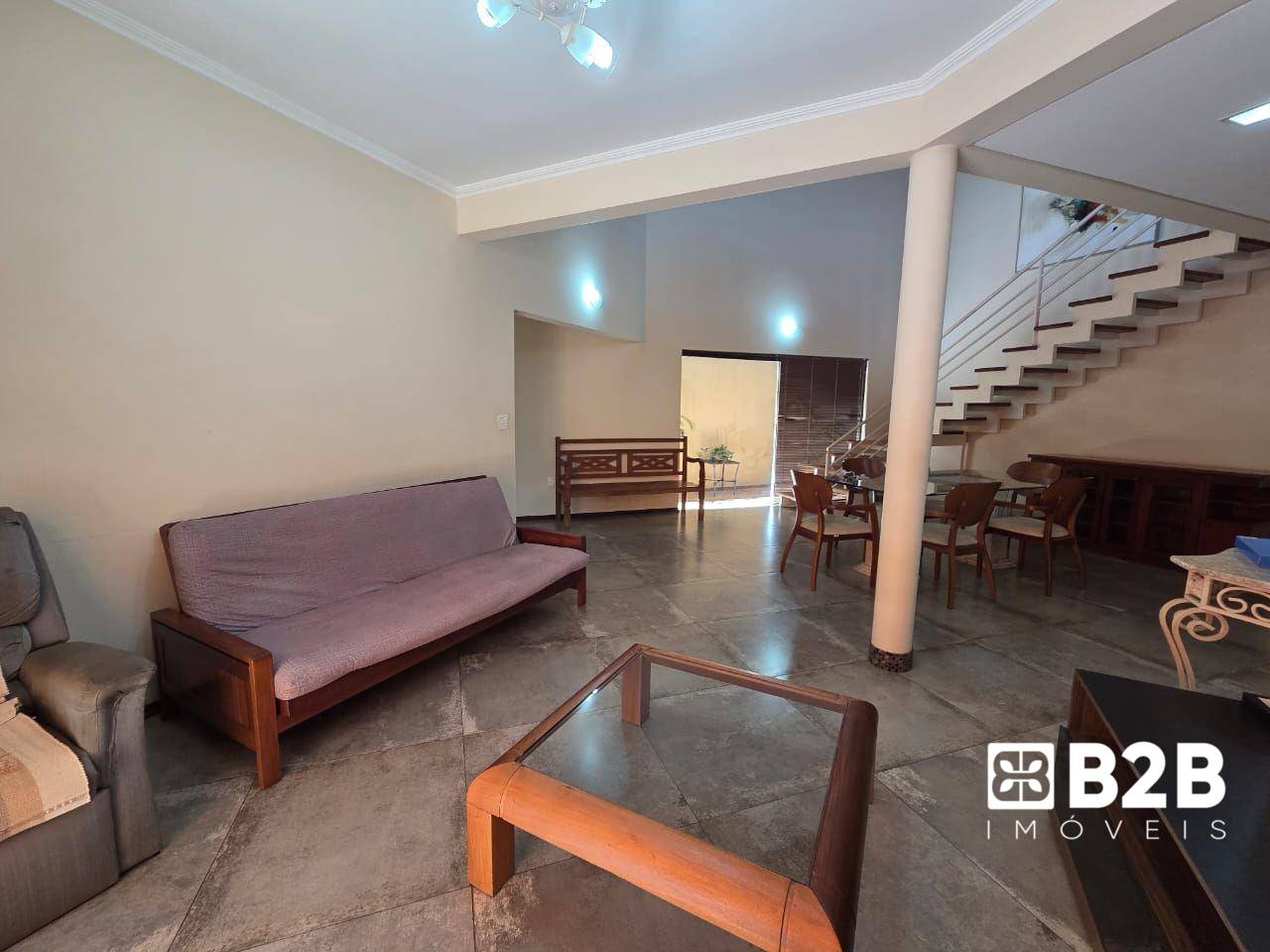 Casa à venda com 3 quartos, 257m² - Foto 10