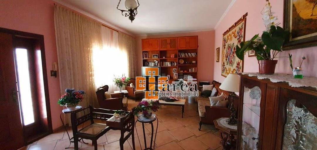 Casa à venda com 3 quartos, 235m² - Foto 7