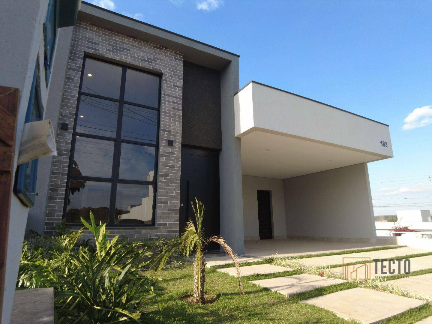 Casa de Condomínio à venda com 3 quartos, 195m² - Foto 3