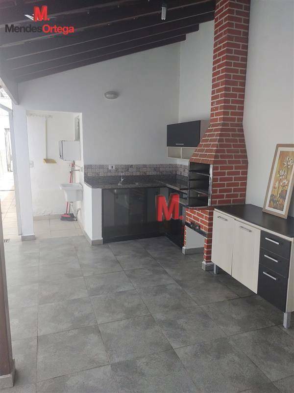 Casa à venda com 2 quartos, 67m² - Foto 25