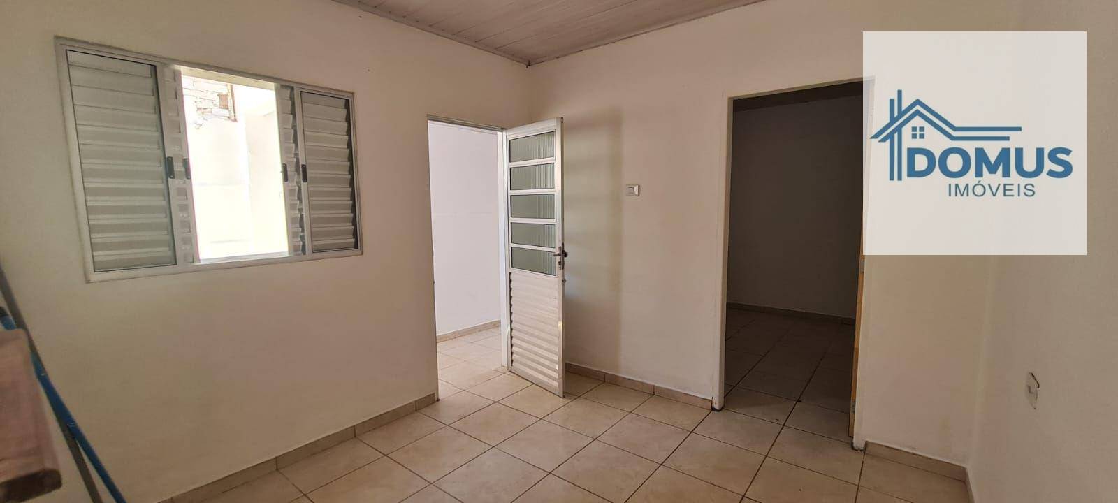Casa à venda com 1 quarto, 39m² - Foto 3