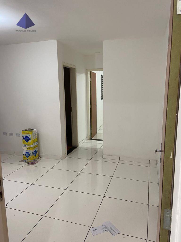 Apartamento à venda com 2 quartos, 50m² - Foto 4