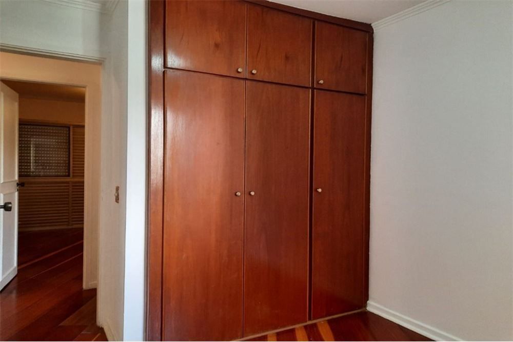 Apartamento à venda com 3 quartos, 119m² - Foto 10