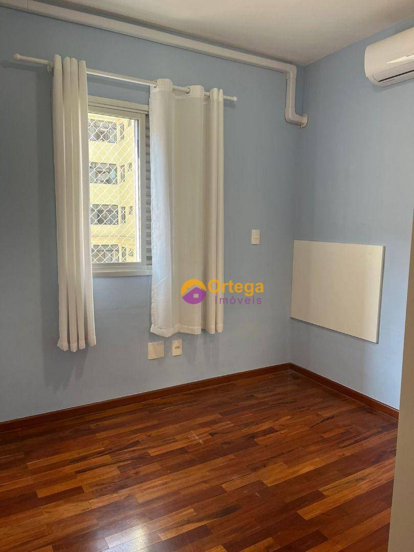 Apartamento à venda com 3 quartos, 87m² - Foto 11