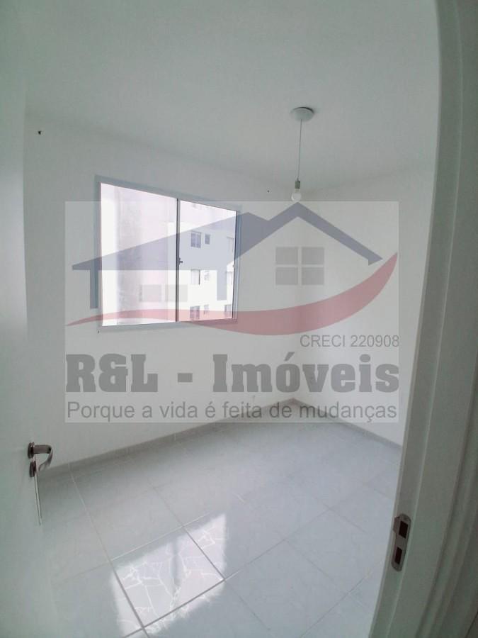 Apartamento para alugar com 2 quartos, 40m² - Foto 13