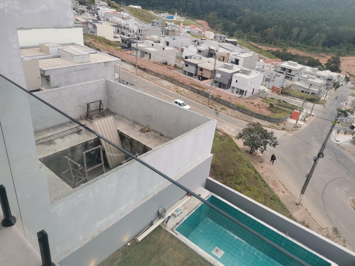 Casa à venda com 3 quartos, 150m² - Foto 16