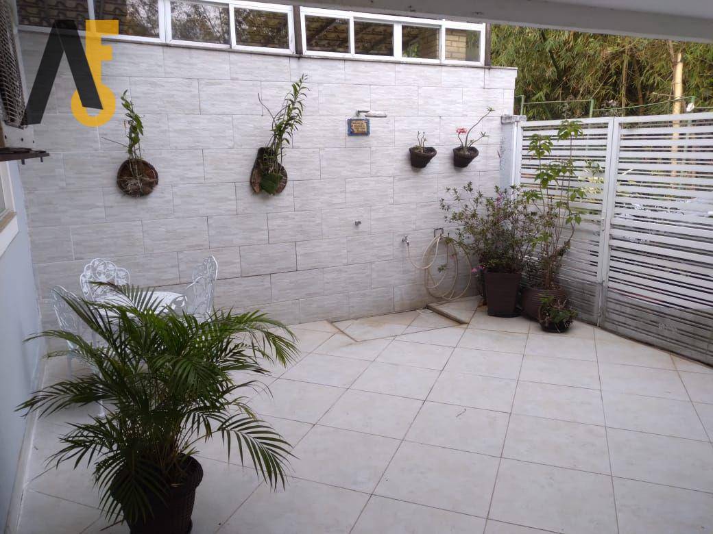 Casa de Condomínio à venda com 3 quartos, 99m² - Foto 17