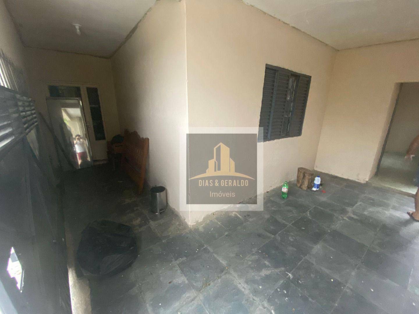 Casa para alugar com 1 quarto, 250M2 - Foto 4