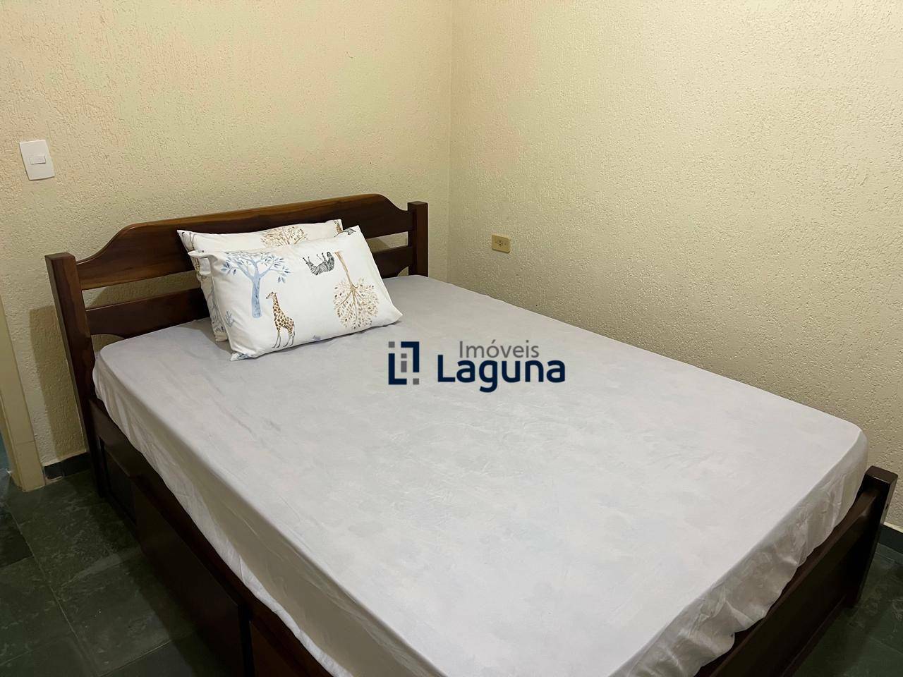 Casa de Condomínio à venda com 4 quartos, 140m² - Foto 48