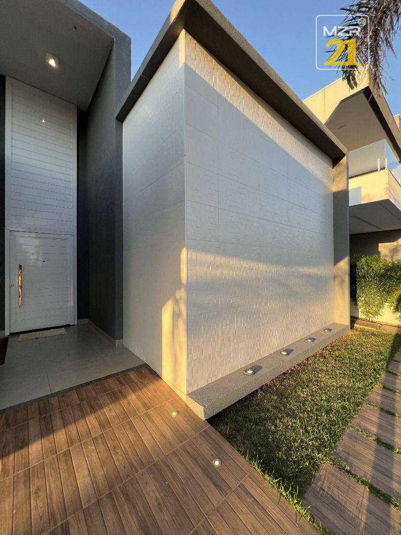 Casa de Condomínio para alugar com 3 quartos, 200m² - Foto 12