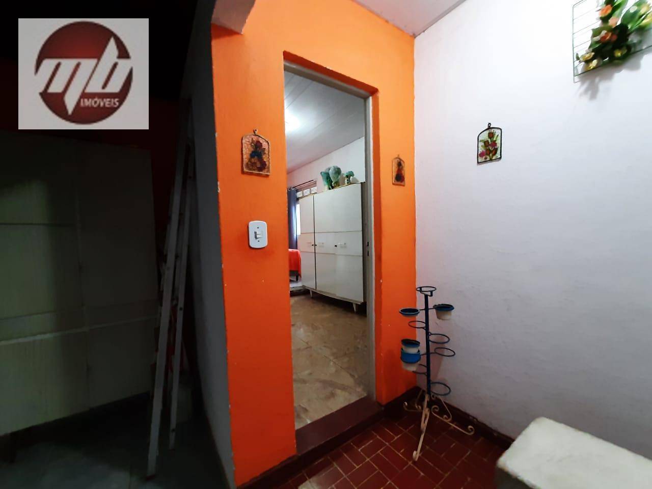 Casa à venda com 4 quartos, 100m² - Foto 8