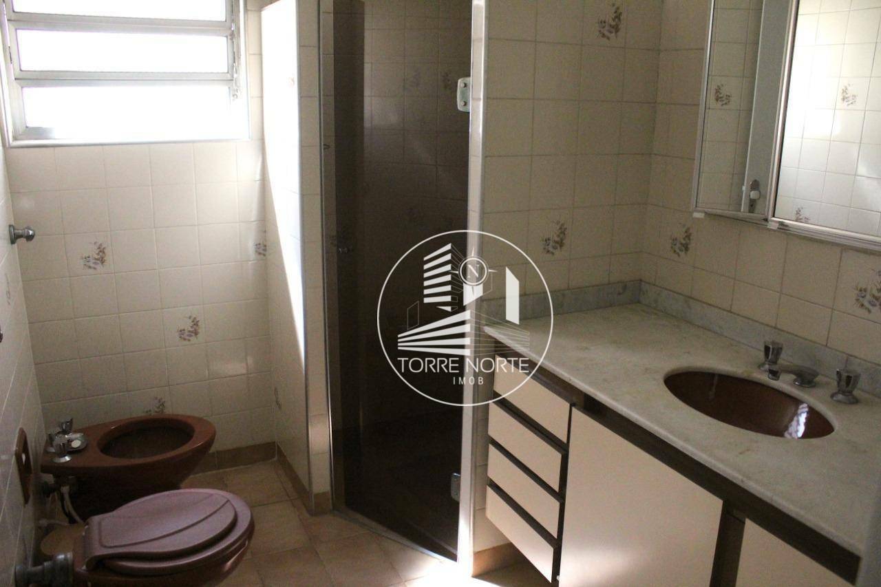 Sobrado à venda com 3 quartos, 208m² - Foto 22