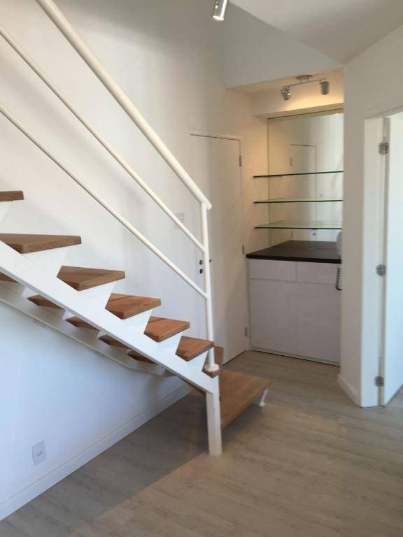 Cobertura à venda com 2 quartos, 90m² - Foto 10