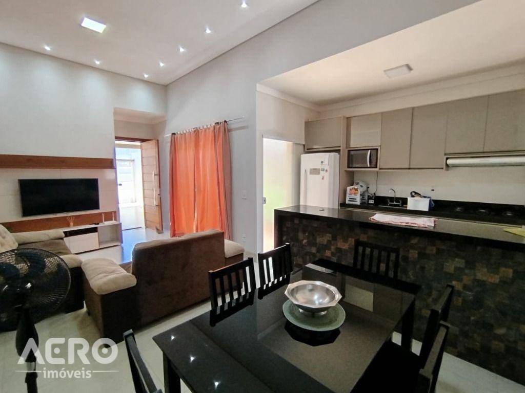 Casa, 3 quartos, 133 m² - Foto 1